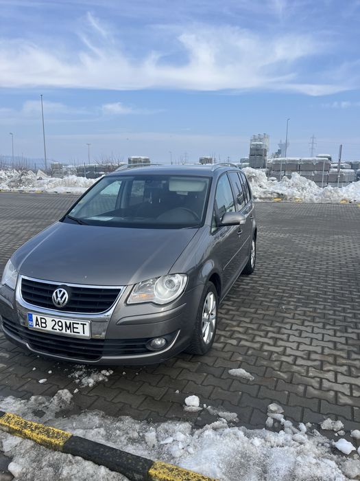 Vand touran 2008 impecabil