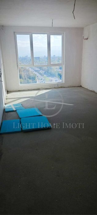 Продава се Двустаен апартамент в Пловдив, Гагарин - 72 кв.м за 714 €/кв.м - Снимка #1