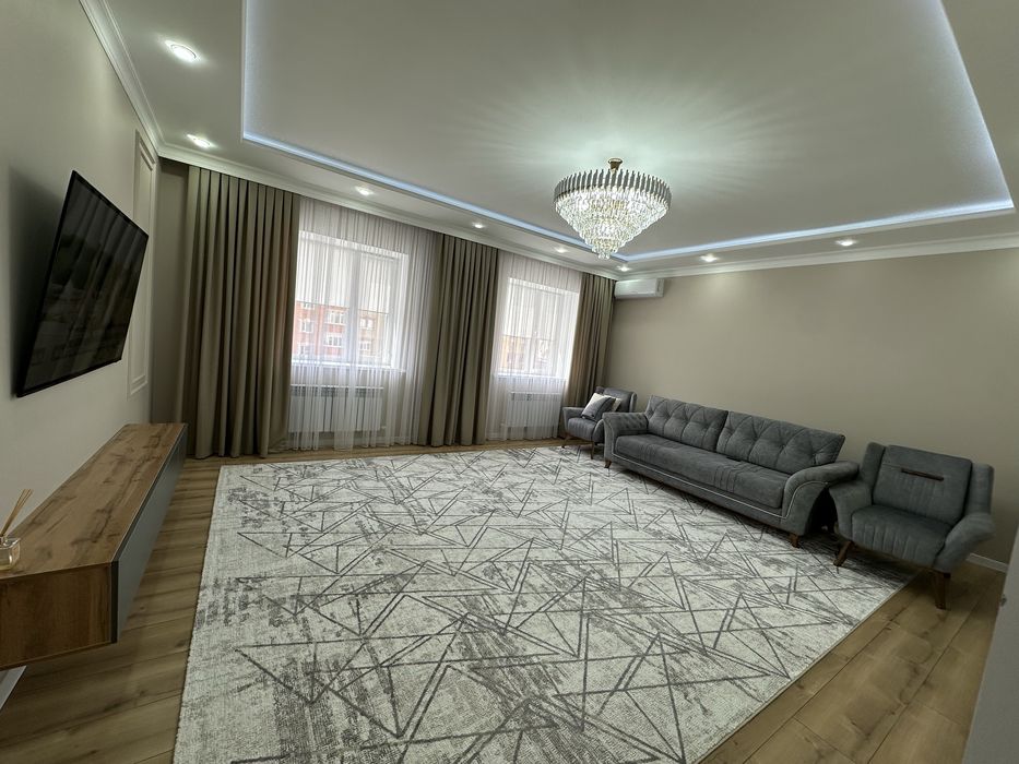 Продам 3 комнатную квартиру Батыс 2