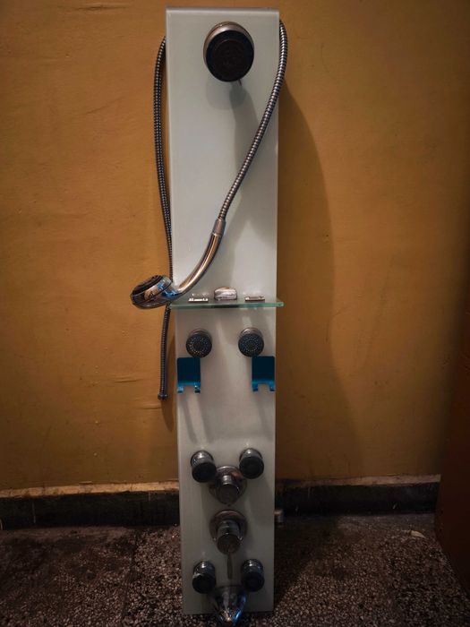 продавам  ДУШ ПАНЕЛ SYNCHRO GS-4009
