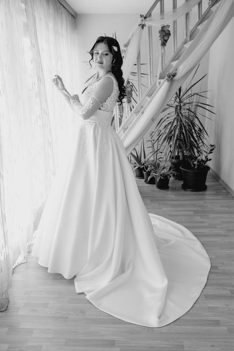 Vand rochie de mireasa