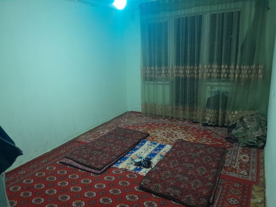 Чирчик 3 м/р 1х 3этаж Нархи 20500$ Бош толов ва паспорт билан Ипотека