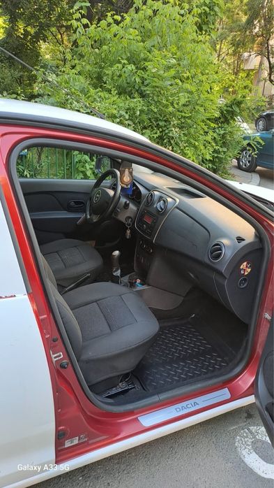 DACIA Logan 2013 — imagine 3