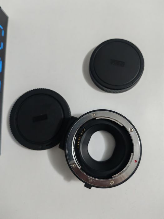 Преходник за canon EF eos към   eos M цена 30 Eur