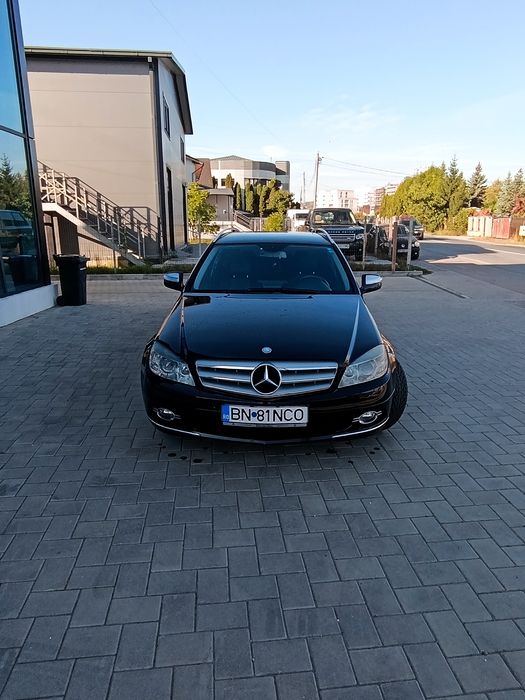 Vând Mercedes c 200CDI