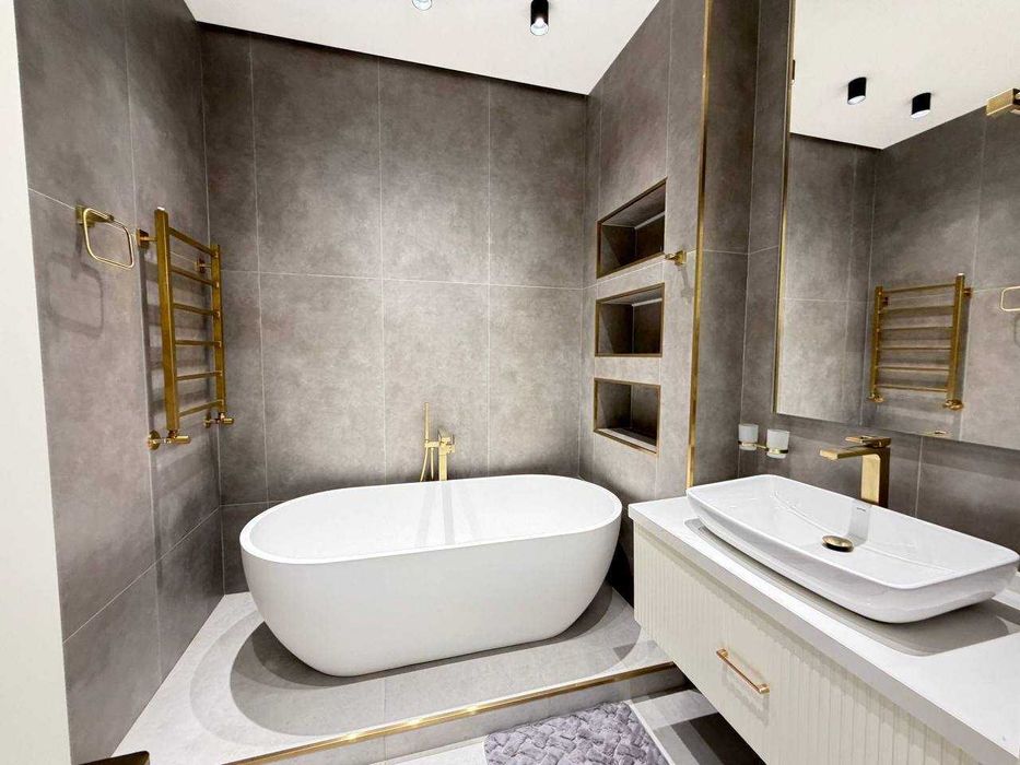 Элитный Габус 328 м² + мансарда 300 м², Ц-2