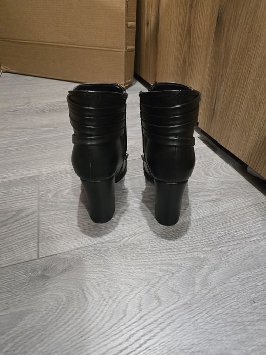 Дамски кожени боти, размер 36