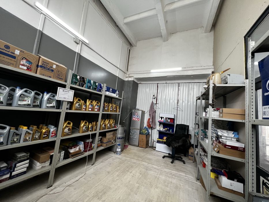 Сдам в аренду 2 бокса на длительный срок