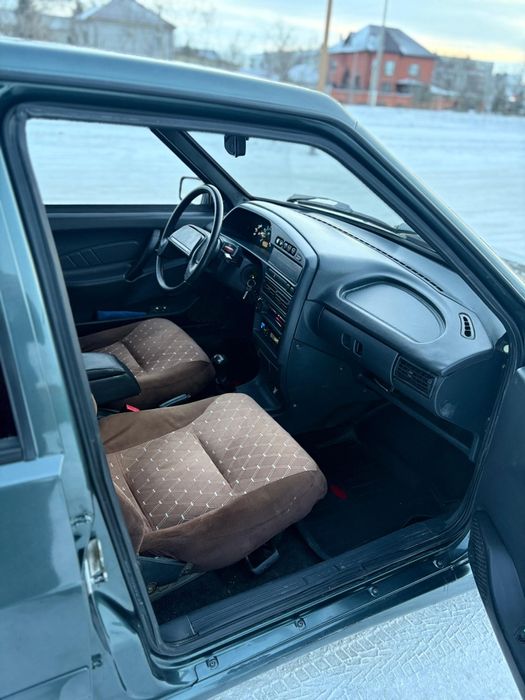 Ваз 14 на полном ходу.