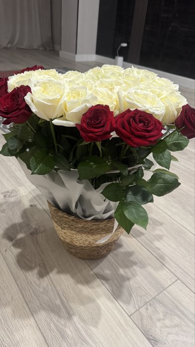 Букет цветов продам