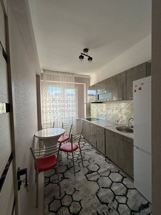 Задаётся 2 комнатная квартира эко базар