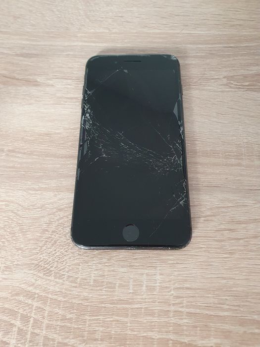 iPhone 8 Plus pentru piese