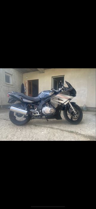 Suzuki gs500 F 35kw