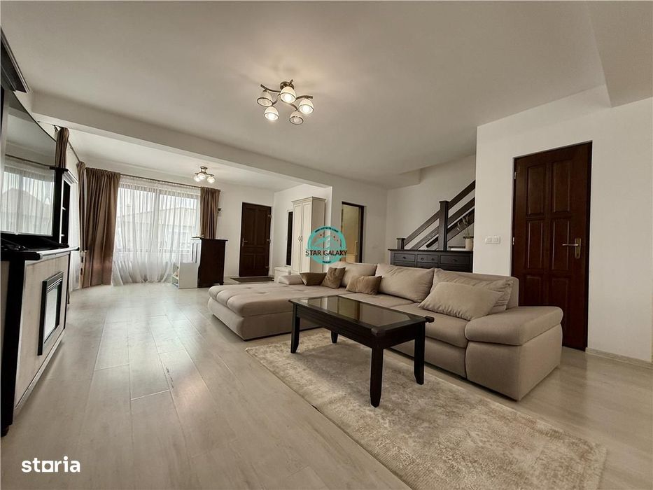 Casa cu 4 camere de vanzare, moderna, teren 577 mp, in Unirii