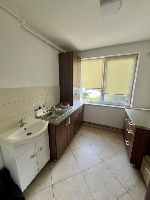 Inchiriere apart 2 camere semidecomandat