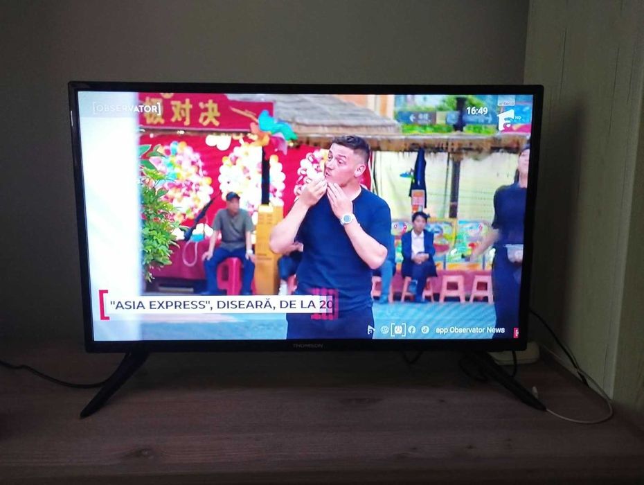 Televizor LED Thomson 81 cm (32"), functie monitor, Rezoluție HD, Ca Nou – Impecabil