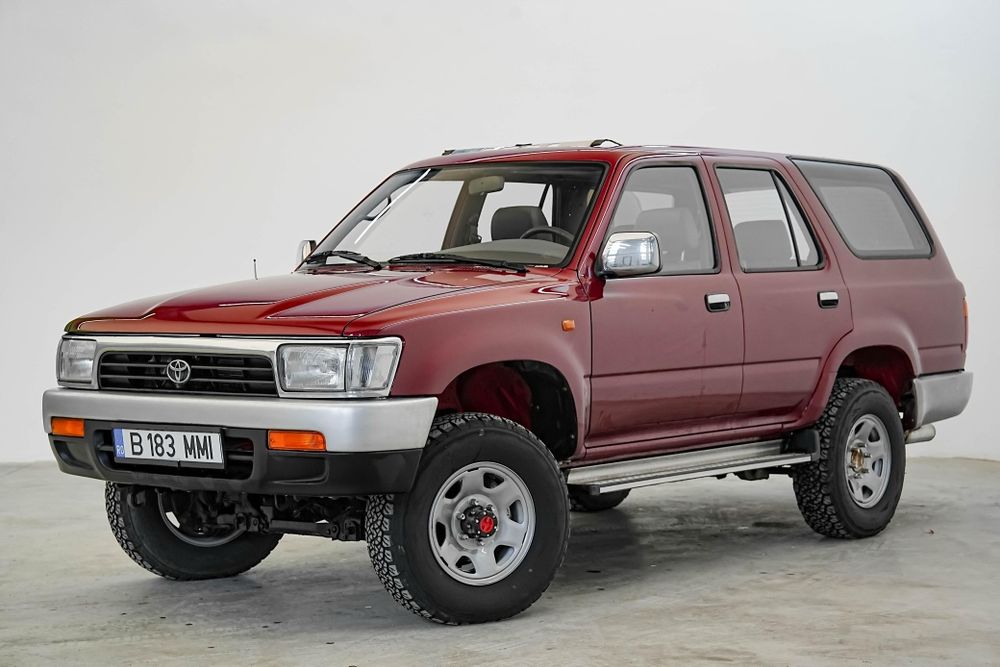 Inchiriem masina de epoca Toyota