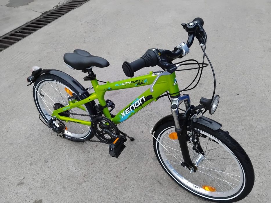 Vând biciclete din aluminiu pentru copii