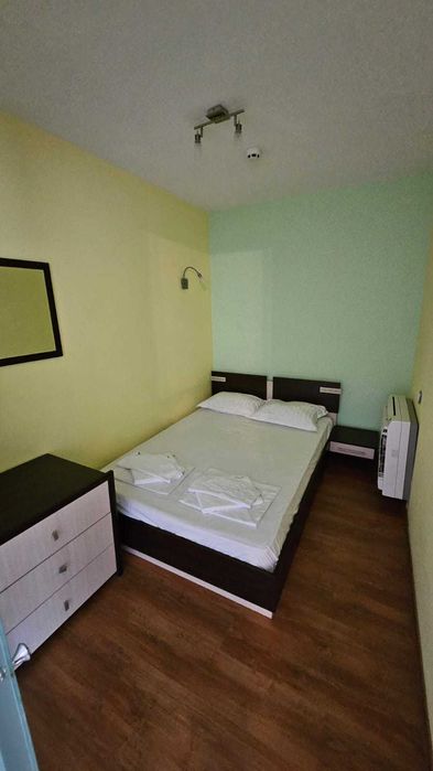 Тристаен апартамент с паркомясто в Поморие