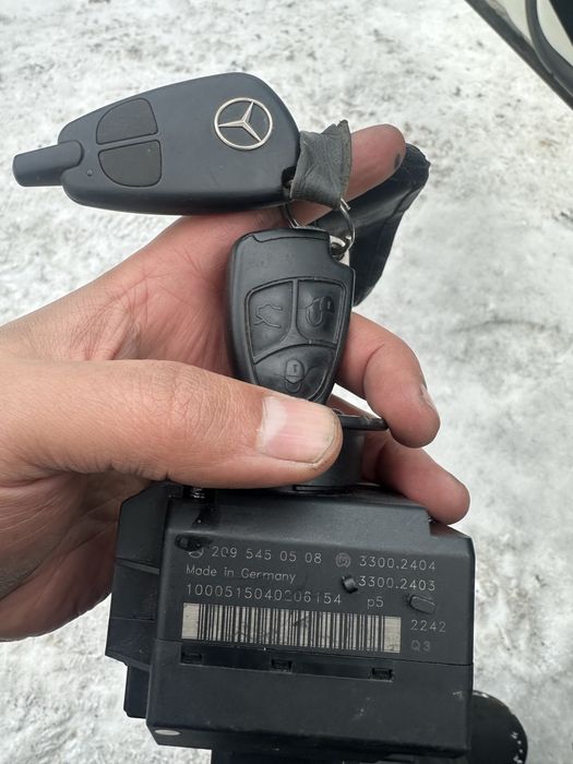 Замок Mersedec W203