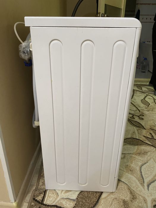 Продается б/у стиральная машина!