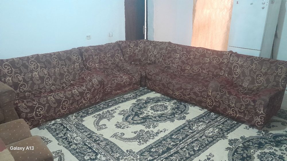 Еки уголок сатылады
