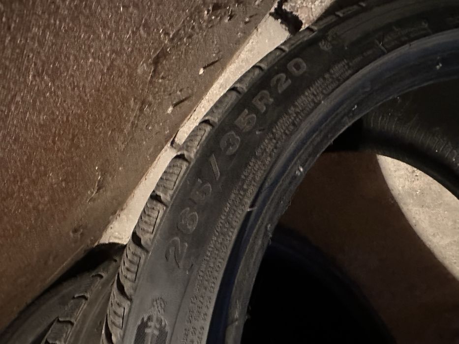 4 бр. Зимни гуми  Gripmax 265 35 20  7 мм. грайфер 320лв. за комлекта