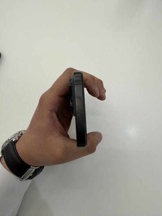 iPhone 16 pro 128 GB