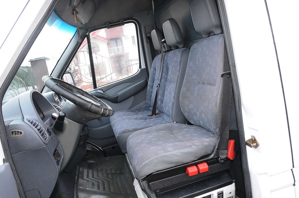 MERCEDES Sprinter 413 Maxi Lung 2003 2.2CDi 130 CP cat. B, Proprietar