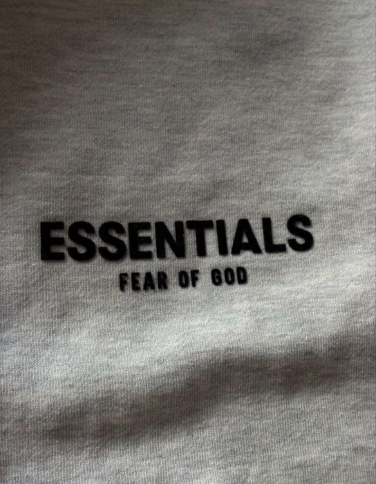 Pantaloni essentials