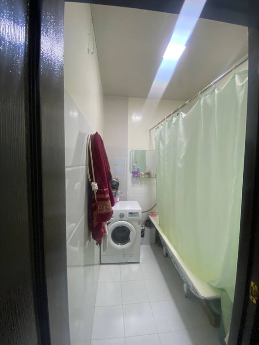 Algoritmda 3 honali uy sotiladi