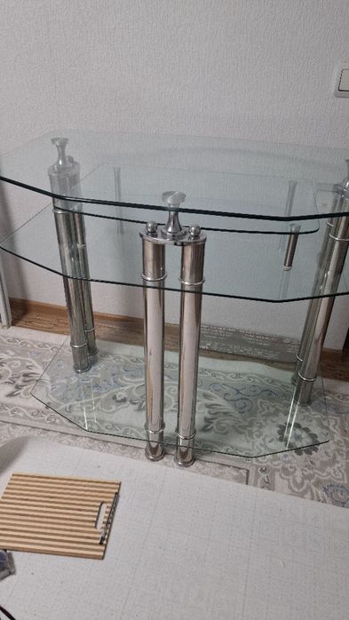 Тумбочка под Телевизор