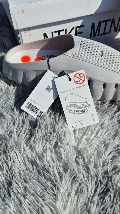 Slapi Nike Mind 001 Silver Gray 44