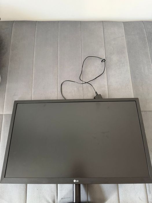 Monitor calculator LG