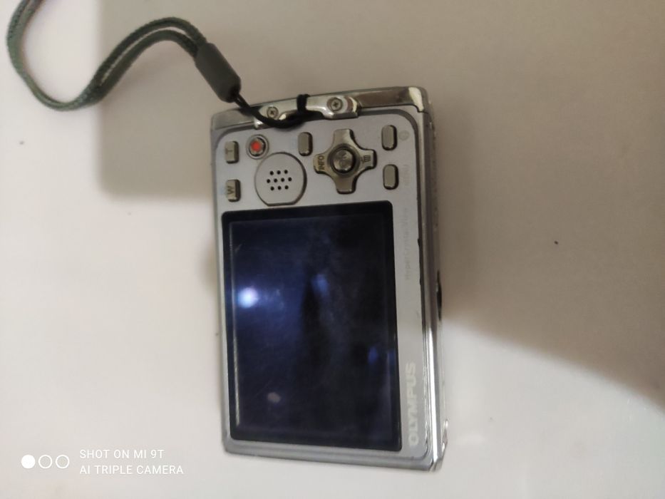 Продам фотоаппарат олимпус