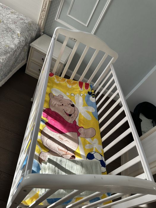 Кровать детская белая