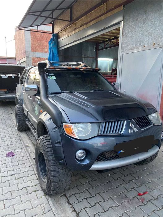 Сенници с лампи, Nissan Navara, Grand Cherokee, Mitsubishi L200, Suzuki Vitara, Nissan Terrano