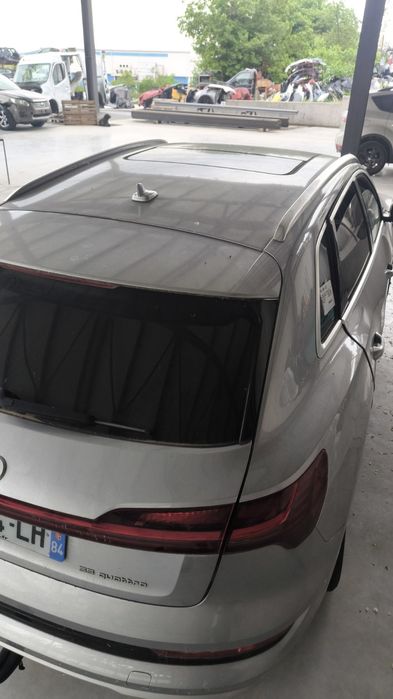 Audi 55 e-tron 300 kw 2019