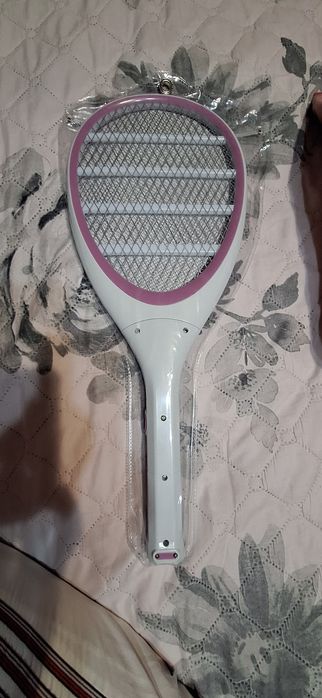 LED електрическа хилка против комари