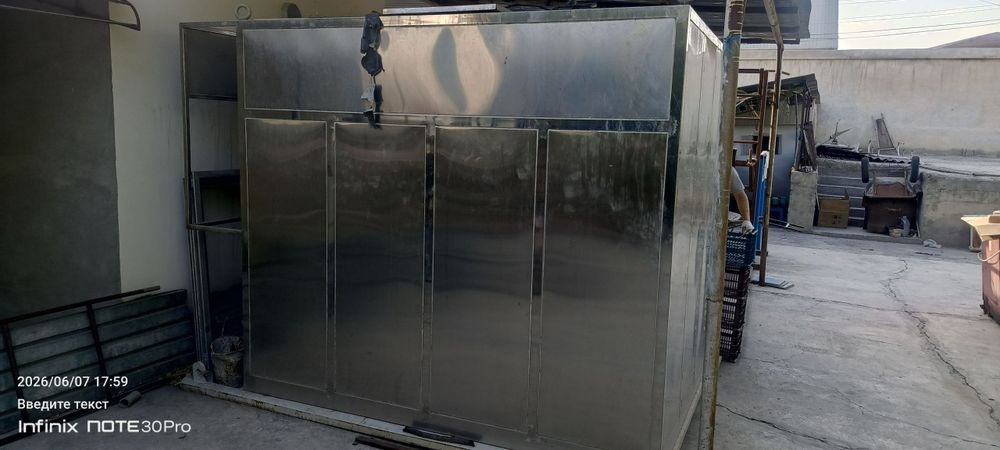 Продается промышленная сушильная камера для фруктов и овощей.