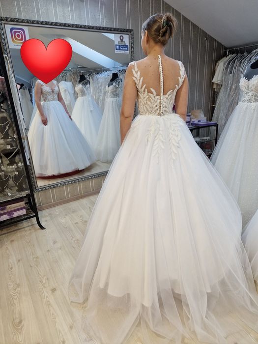 De vânzare rochie de mireasă