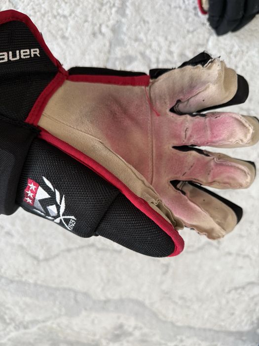 Хокеейные краги bauer
