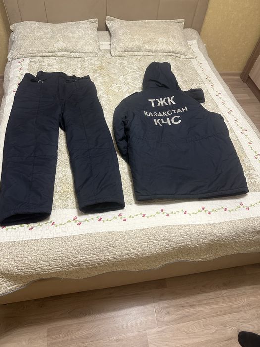Продам спец одежду в хорошем состояний