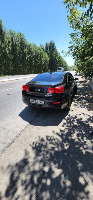 Malibu 1 yili 2013 probeg 225000 metan gaz 4-pakaleniya moshina ideal