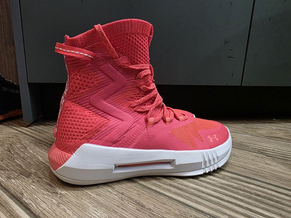 Дамски маратонки UNDER ARMOUR