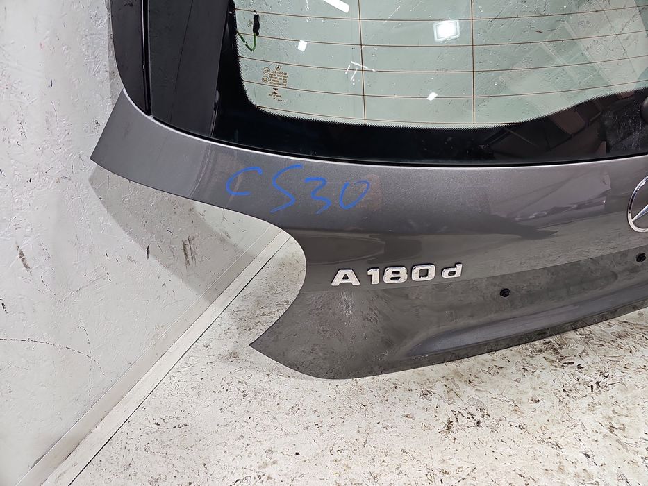 Haion Mercedes Clasa A (W176) [Fabr 2012-2018] 787U Gri Montan