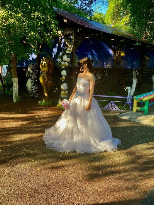 Свадебное платье