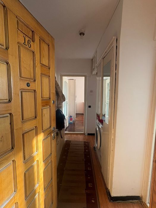 Inchiriez apartament cu 2 camere zona piata Decebal