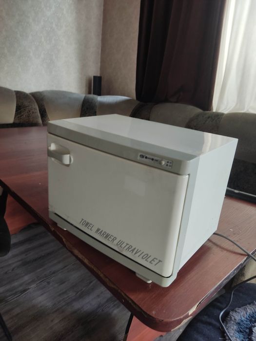 Продам нагреватель полотенец с ультрафиолетом