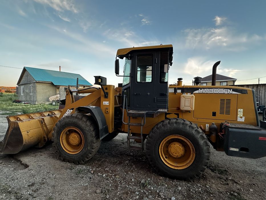 Продам погрузчик xcmg